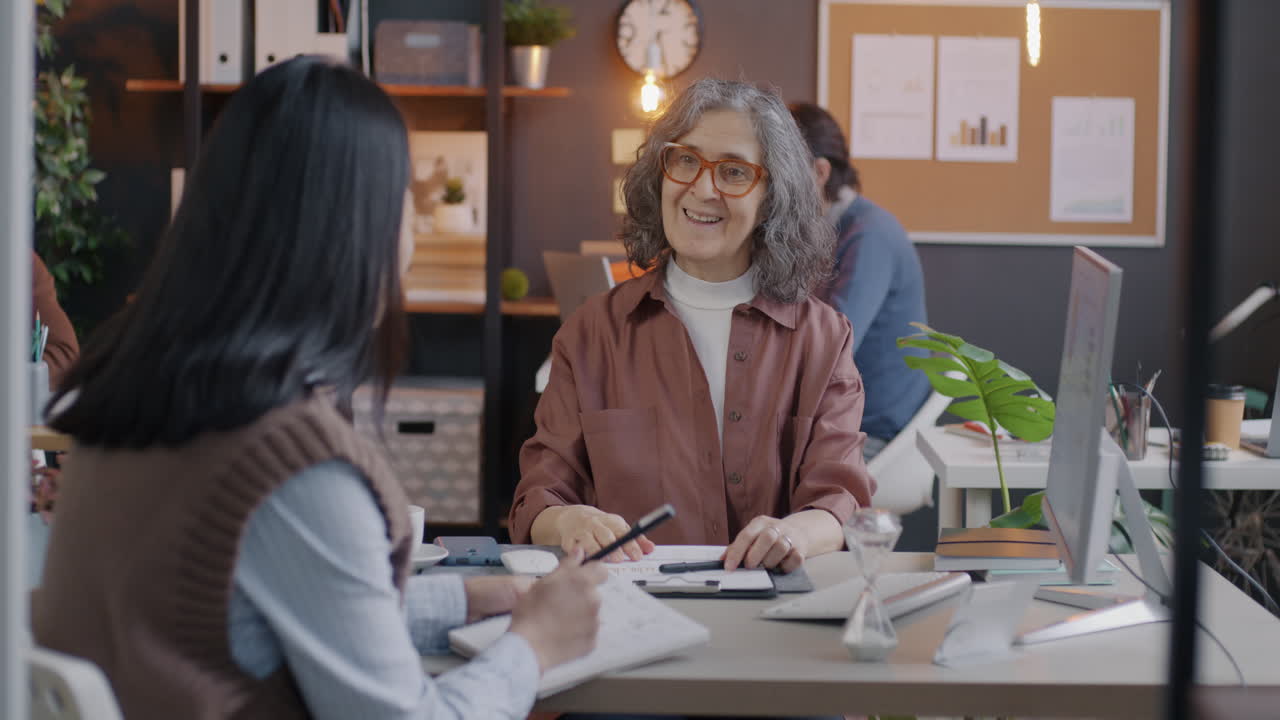 사무실에서의 비즈니스 회의