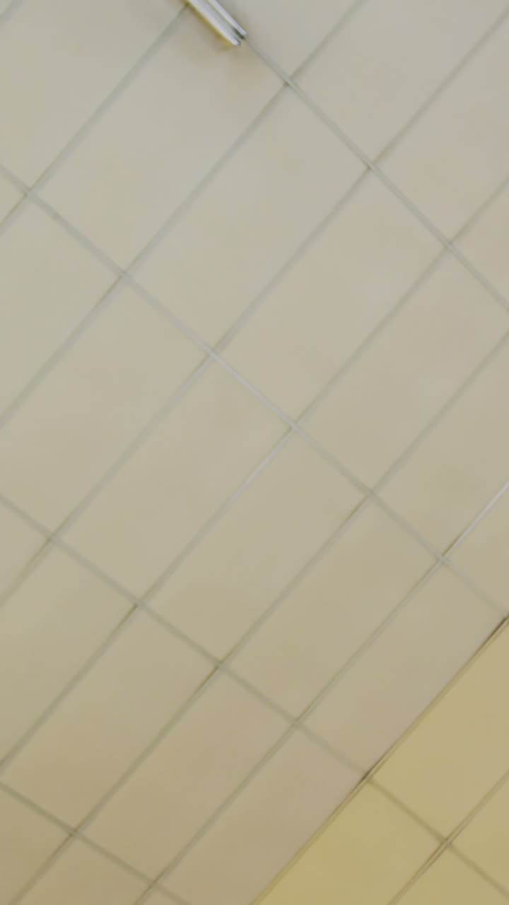 gimnasta practicando una gimnasia