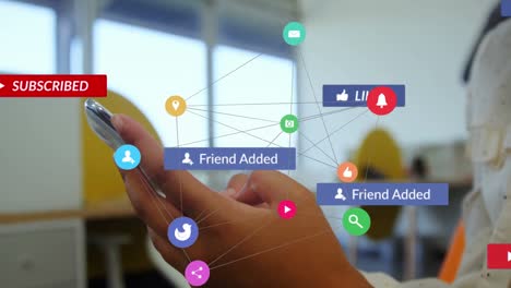 Animation-Fallender-Social-Media-Symbole-Und-Netzwerk-Von-Verbindungen-über-Frauen,-Die-Smartphones-Nutzen