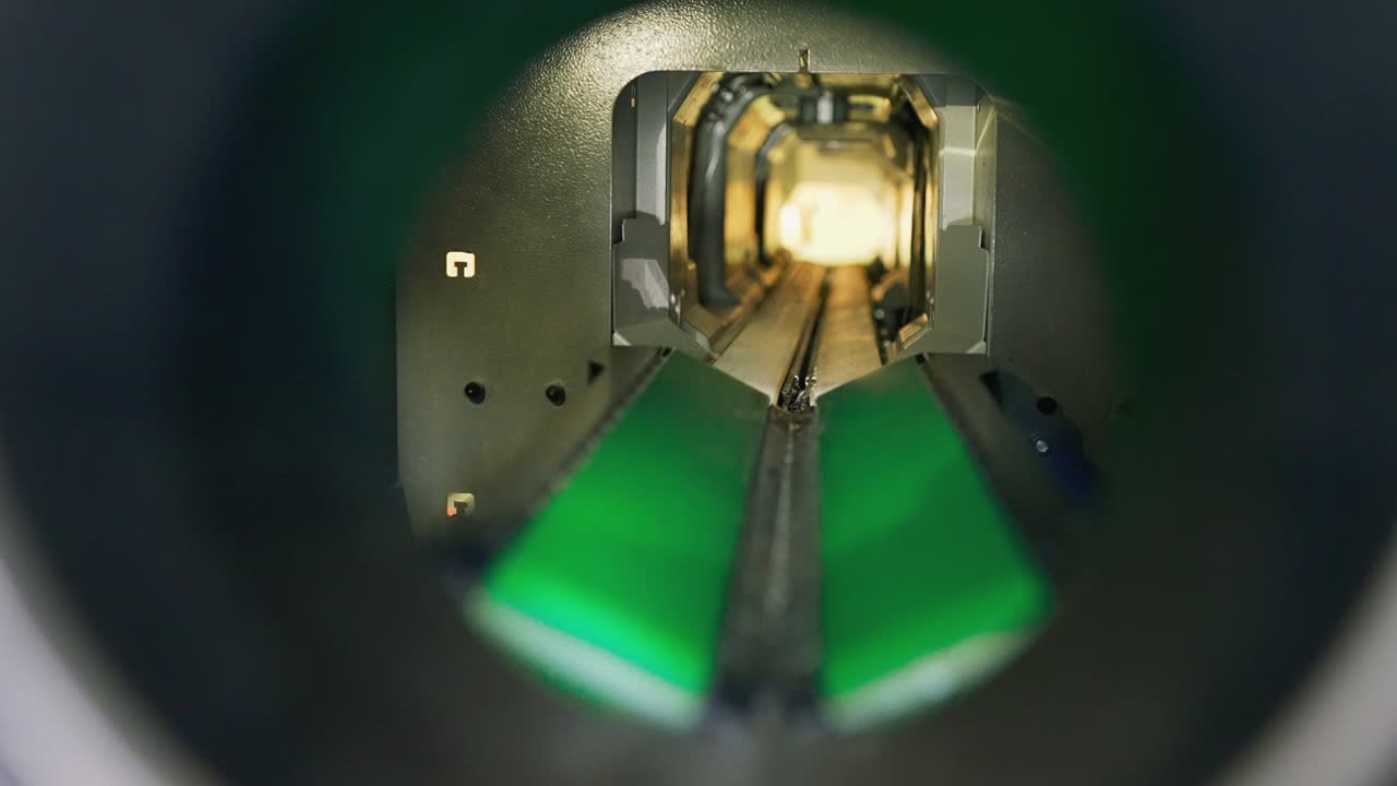 리버스 벤딩 병 재활용 기계 내부의 메커니즘