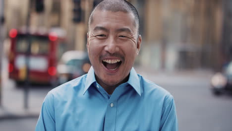 Slow-Motion-Portrait-of-Japanese-businessman-laughing