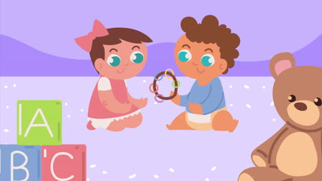 bebés jugando con juguetes