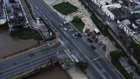 antena - intersección en los muelles de santo domingo, república dominicana, circle pan