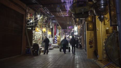 tracking through moroccan market