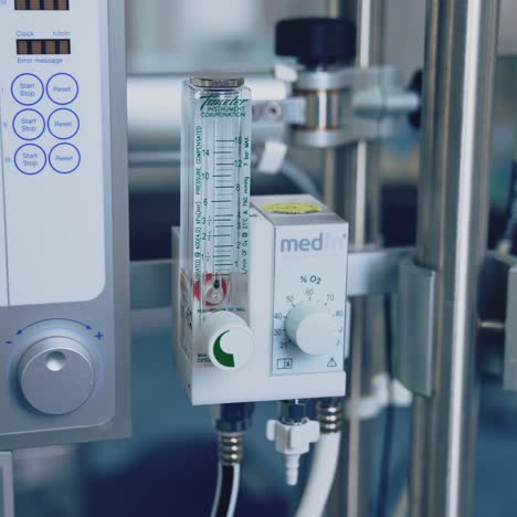 empty modern surgery room. operating room with modern medical equipment