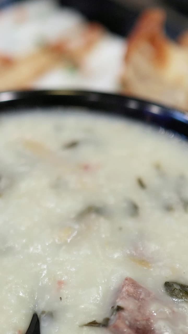 Menikmati kelezatan sarapan tradisional Hong Kong