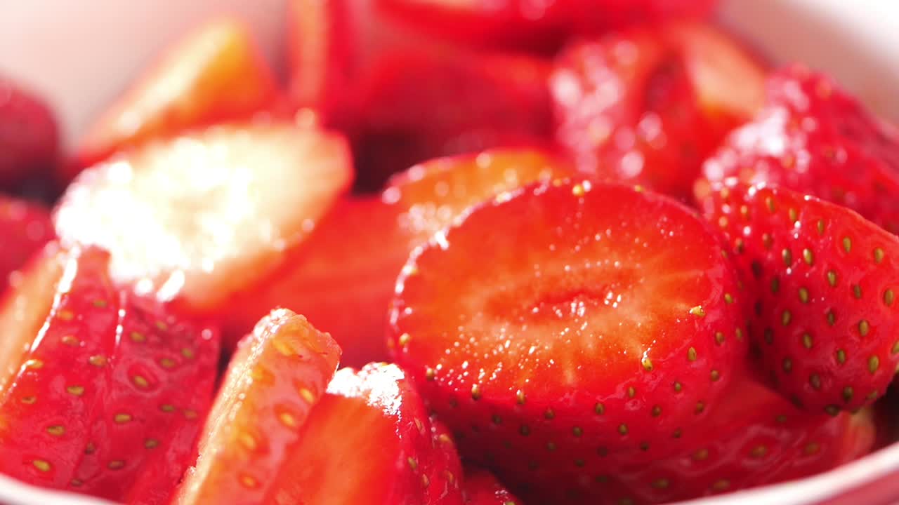 잘라진 딸기 클로즈업