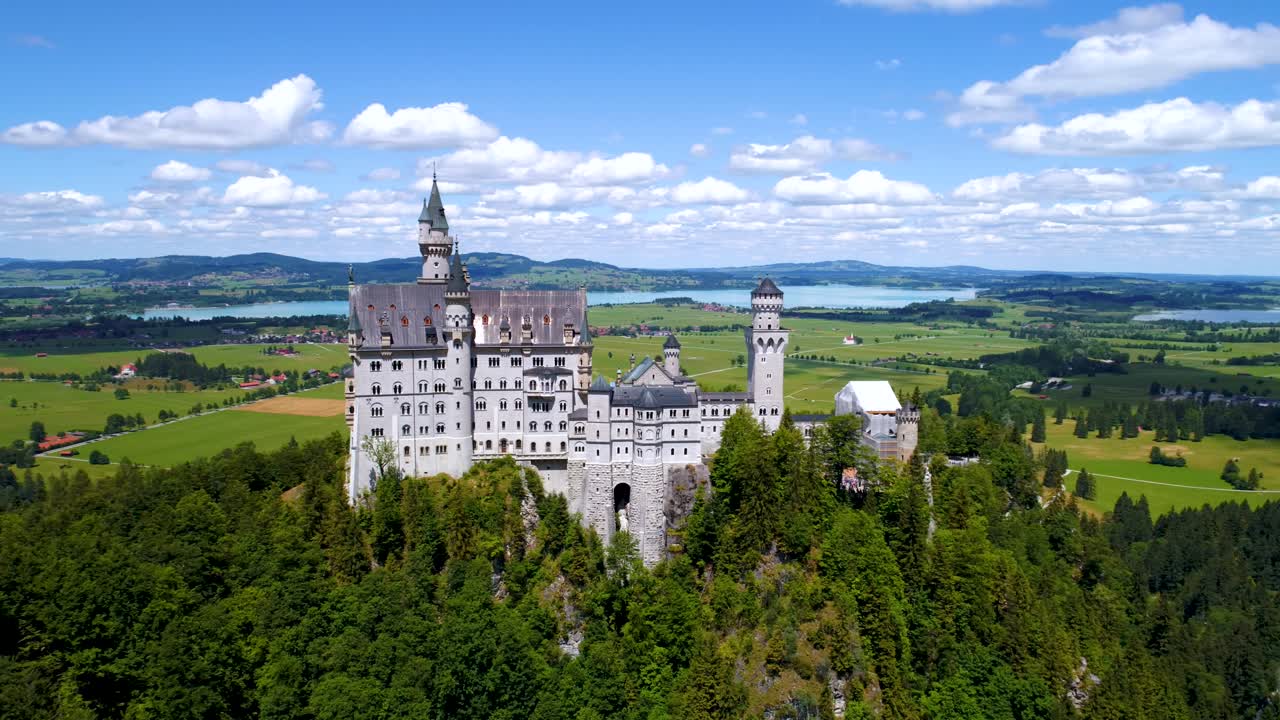 Castello di Neuschwanstein Alpi Bavaresi Germania