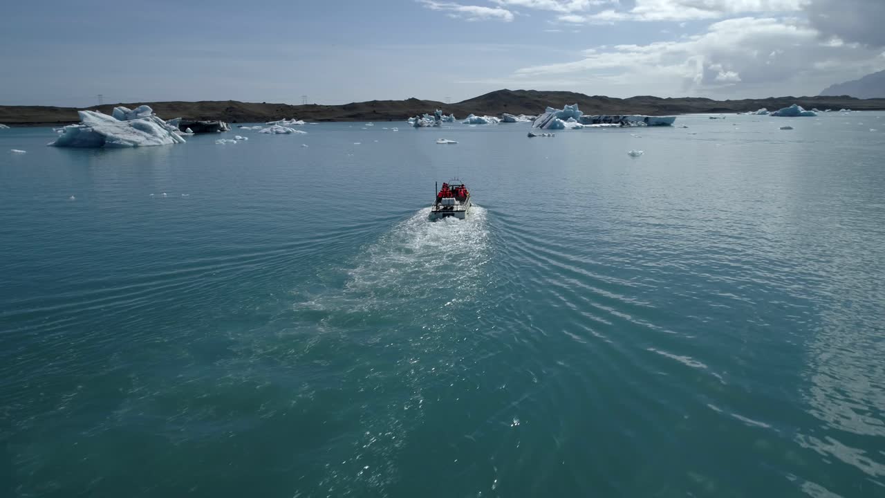 Boat Tour on Jökulsárlón Glacier Lagoon, Iceland