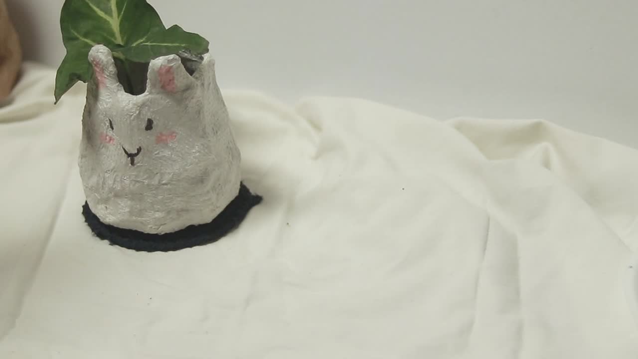 귀여운 토끼 종이 마체 식물 비