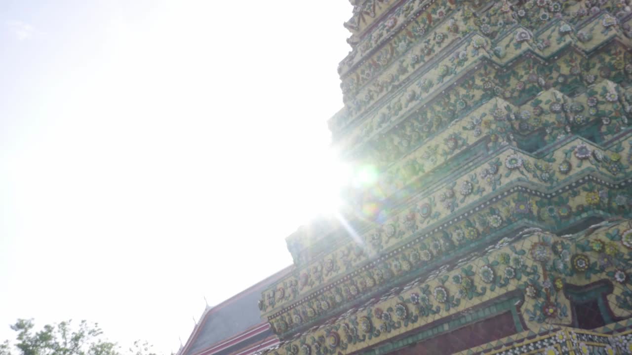 pagoda de la dinastía del rey rama en wat pho, bangkok, tailandia