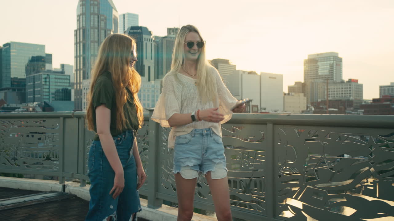 Two friends taking selfie in Nashville