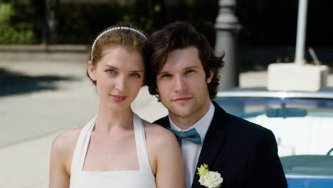 Close-up-view-of-just-married-couple-in-the-street