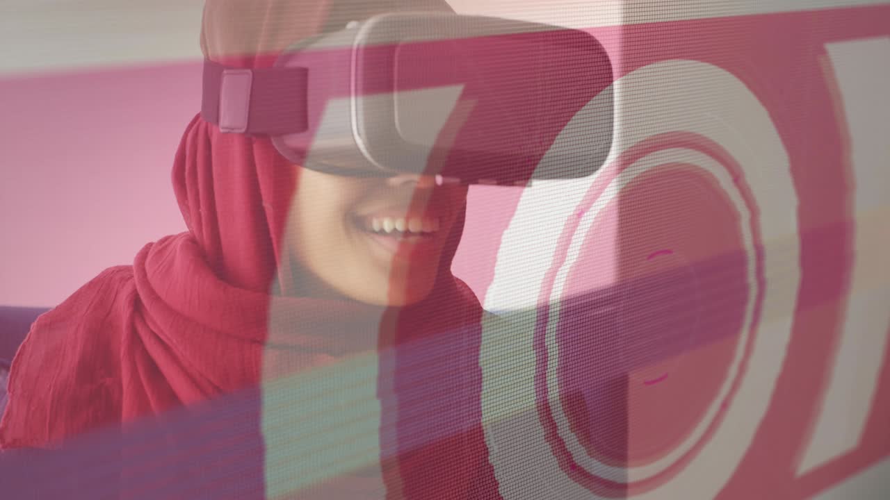 animación del escaneo del alcance y el procesamiento de datos sobre la mujer que usa auriculares vr