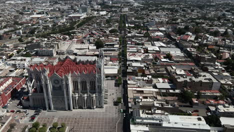 el templo expiatorio del sagrado corazón de jesús en león, guanajuato méxico