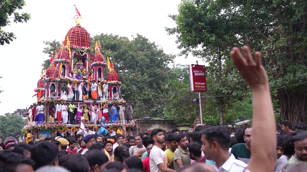 Mahesh Rath Yatra is second-oldest charriot festival in world after Puri. Celebrated since 1396 CE in Serampore, it features a massive 50-foot, 125-ton iron chariot.