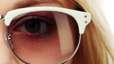 woman-wearing-sunglasses-close-up-eye-character-series-isolated-on-pure-white-background