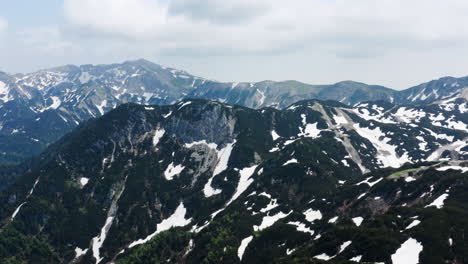 Summit-Of-Vogel-Mountain-From-The-Julian-Alps-In-Triglav-National-Park-In-Slovenia