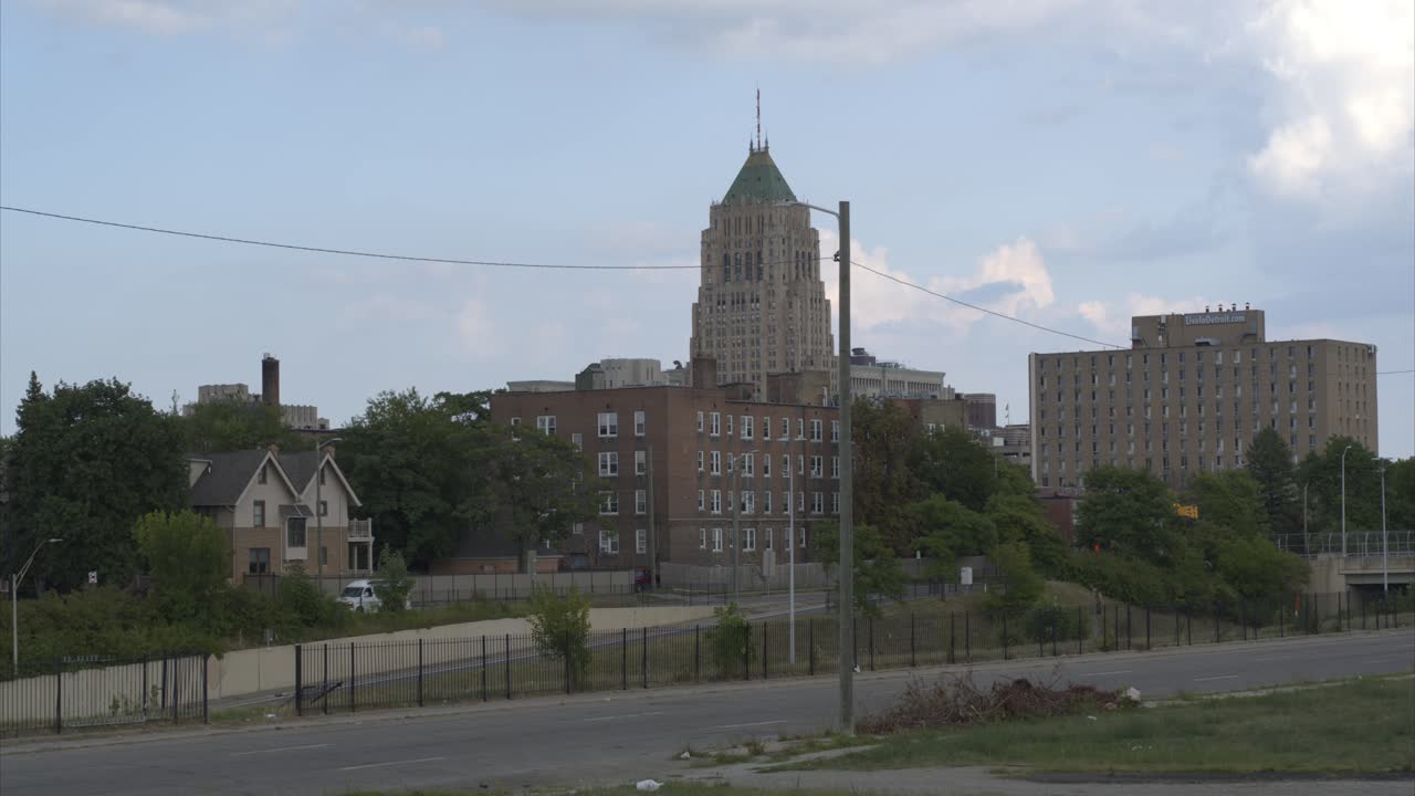 Vista aérea del edificio Fisher en la zona de New Center en Detroit-4
