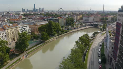 Vista-Aérea-De-Austria-Viena-En-Un-Día-Soleado-Video-Aéreo-Del-Centro-De-La-Ciudad-De-Viena-Austria-En-Un-Día-Soleado