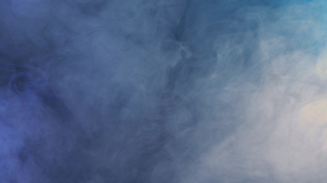 el humo de fondo, el humo volando lentamente.