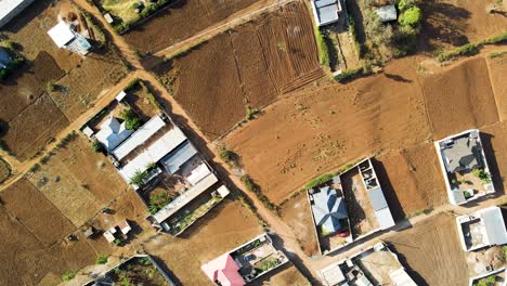 drone vista de la kenia rural