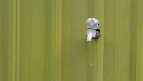 Wasserhahn-Tropft-Mit-Leck-Oder-Wasserverlust