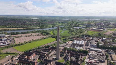 monumento nacional de la torre del ascensor en northampton, inglaterra