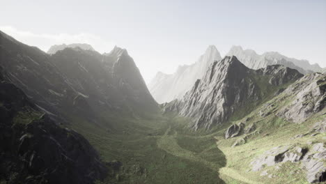 Felsige-Berglandschaft-Der-Dolomiten