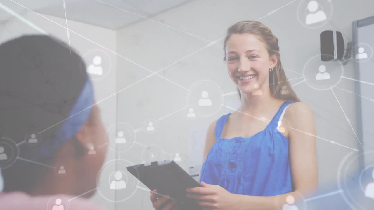 animación de redes de conexiones entre diversos escolares en el aula