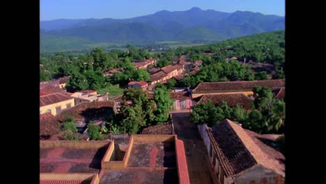 Shots-of-the-countryside-and-Trinidad-Cuba-in-the-1980s-1