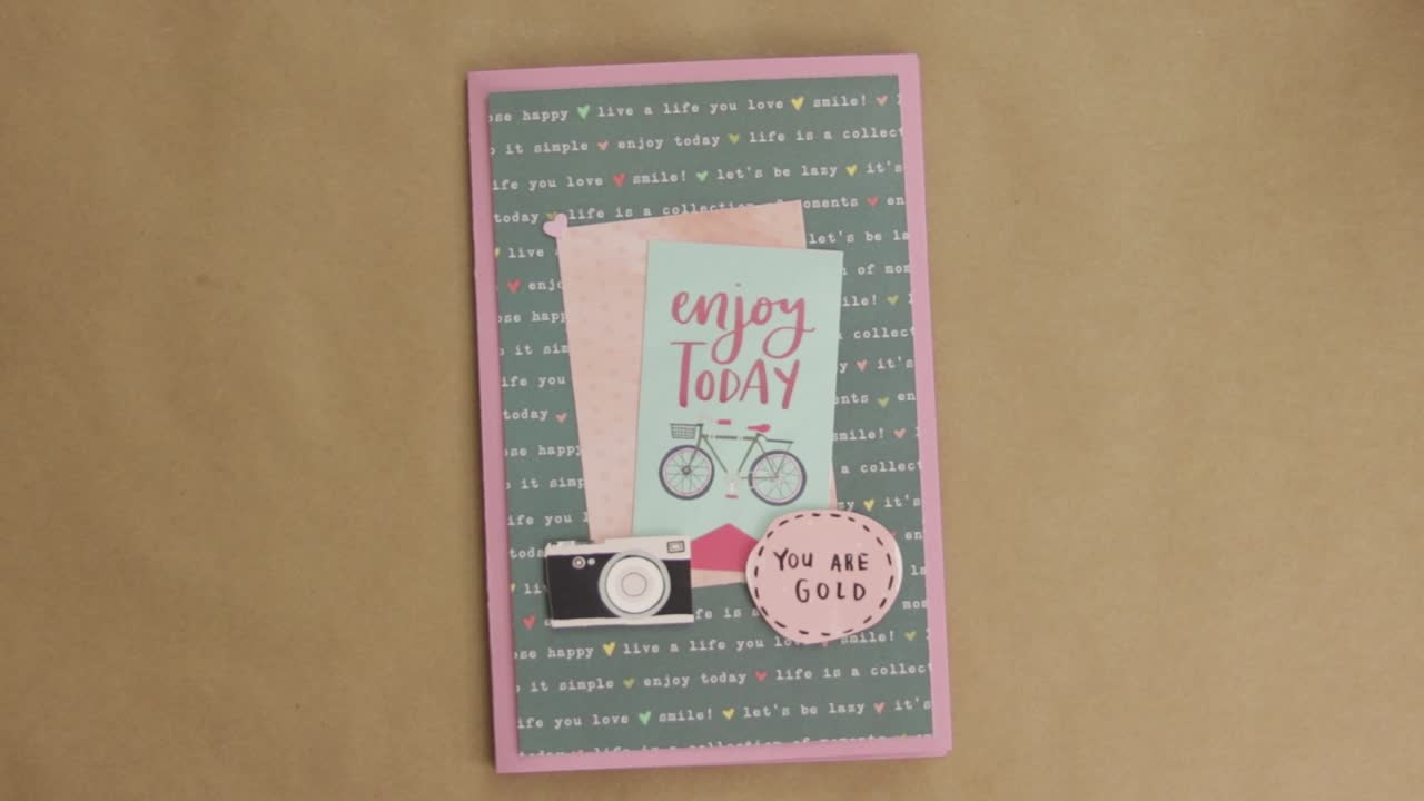 스크랩북 카드. 발렌타인 데이 선물. 너무 로맨틱