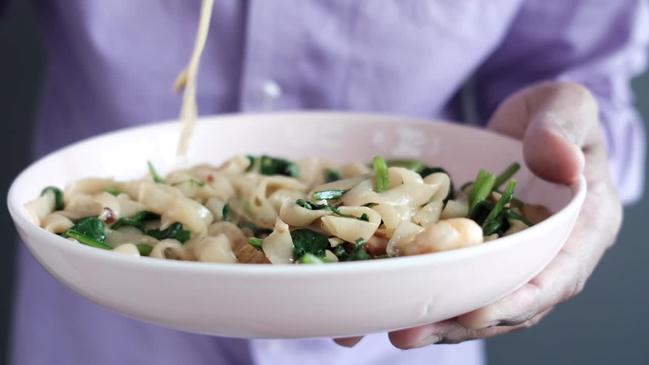 맛있는 새우 김 누들