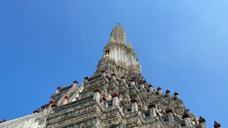 Wat-Arun-Ratchawararam-Ratchawaramahawihan-Bangkok-Thailand-Buddhistischer-Tempel