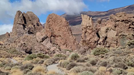 A-view-of-Roques-de-García-on-Tenerife-the-Canary-Islands,-Spain