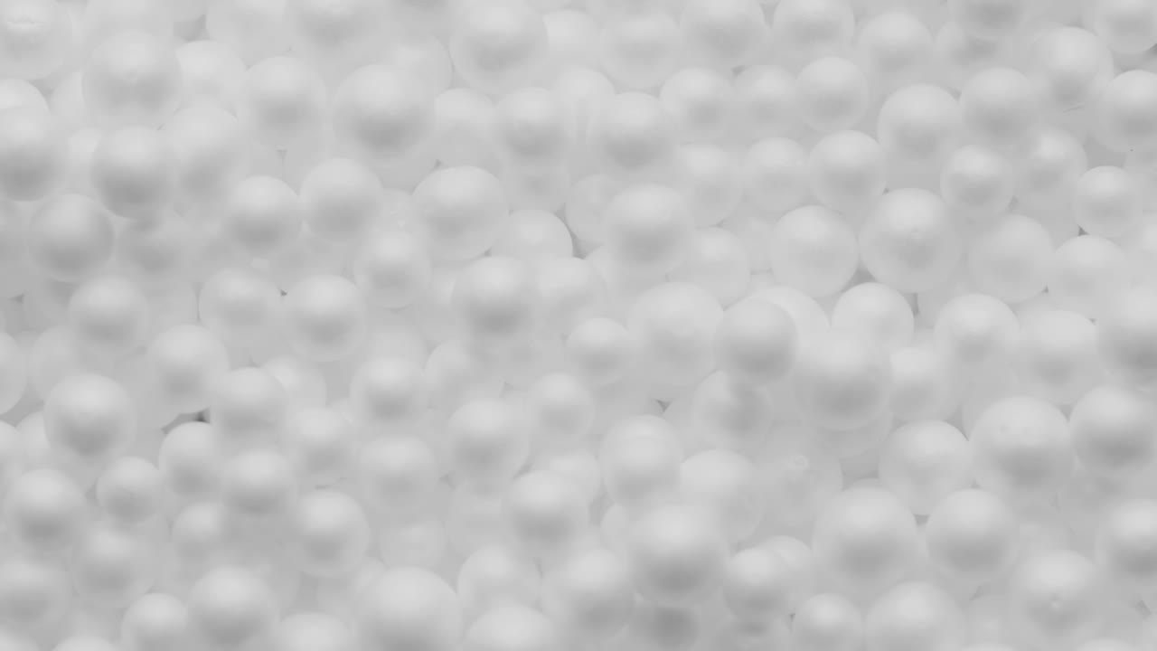 las bolas blancas de fondo.