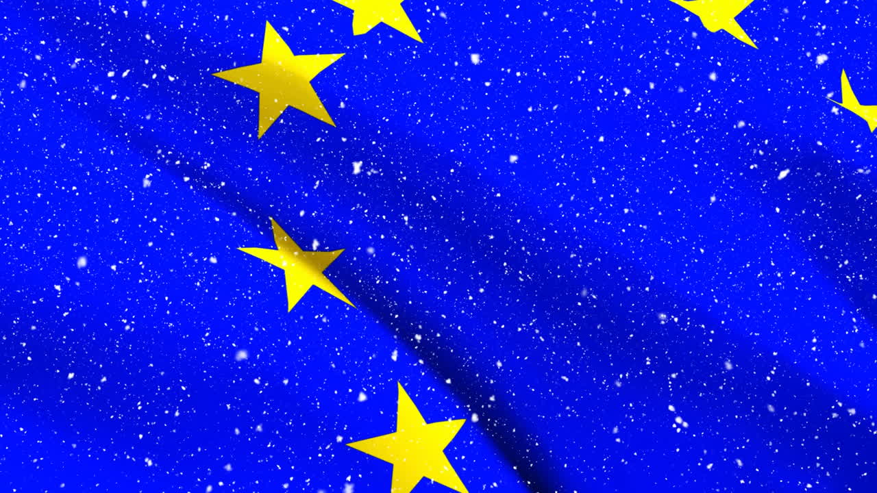 Bandiera dell'UE sventolante con la neve