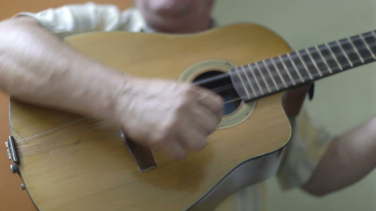 在哈瓦那演奏的乐队 38