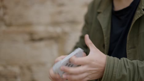 card magic performance