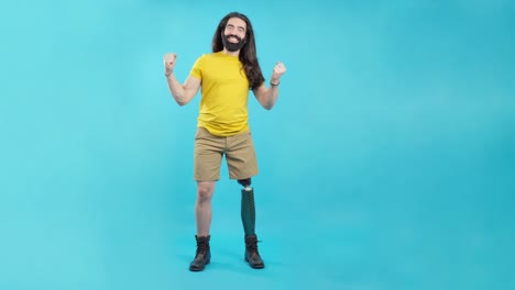 man with prosthetic leg celebrating triumph and success