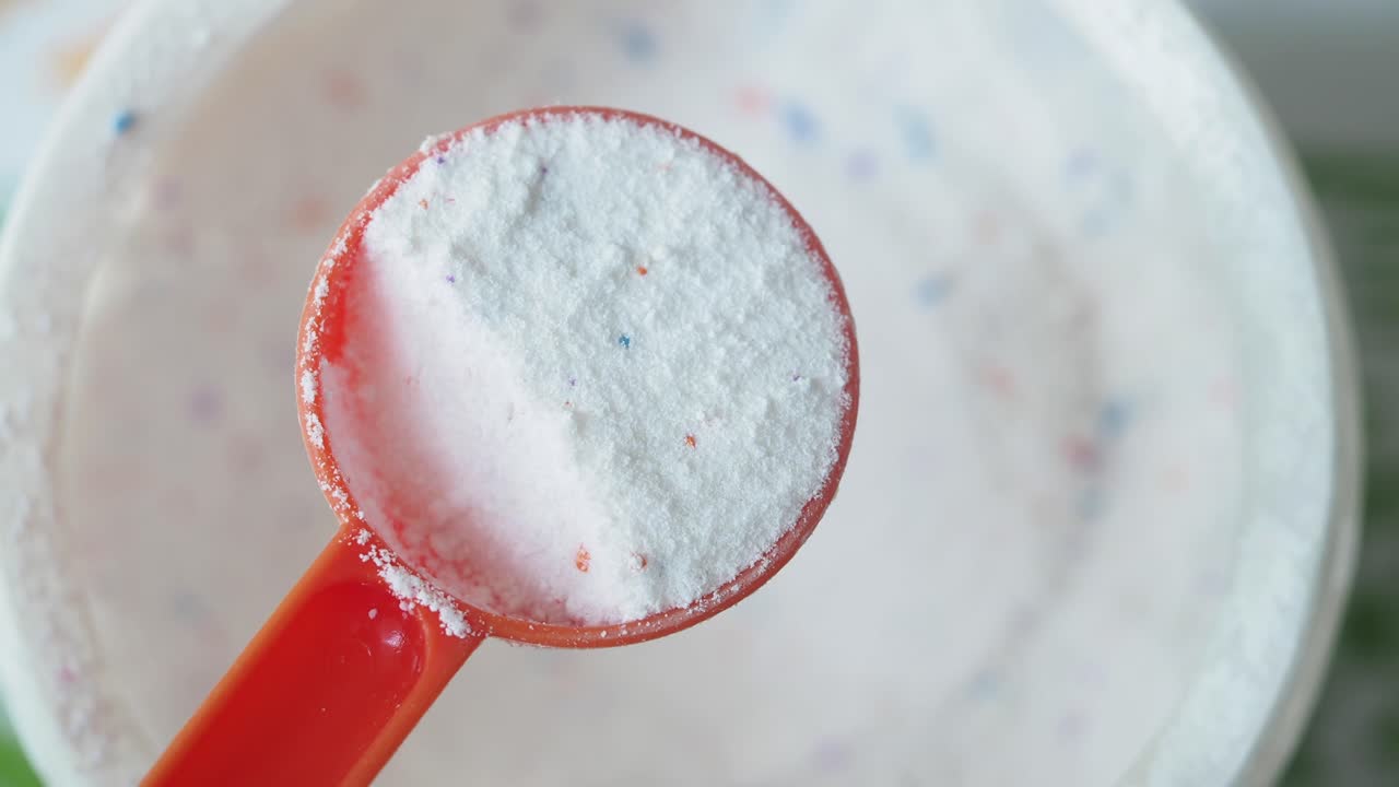 detergente para lavar ropa de medición