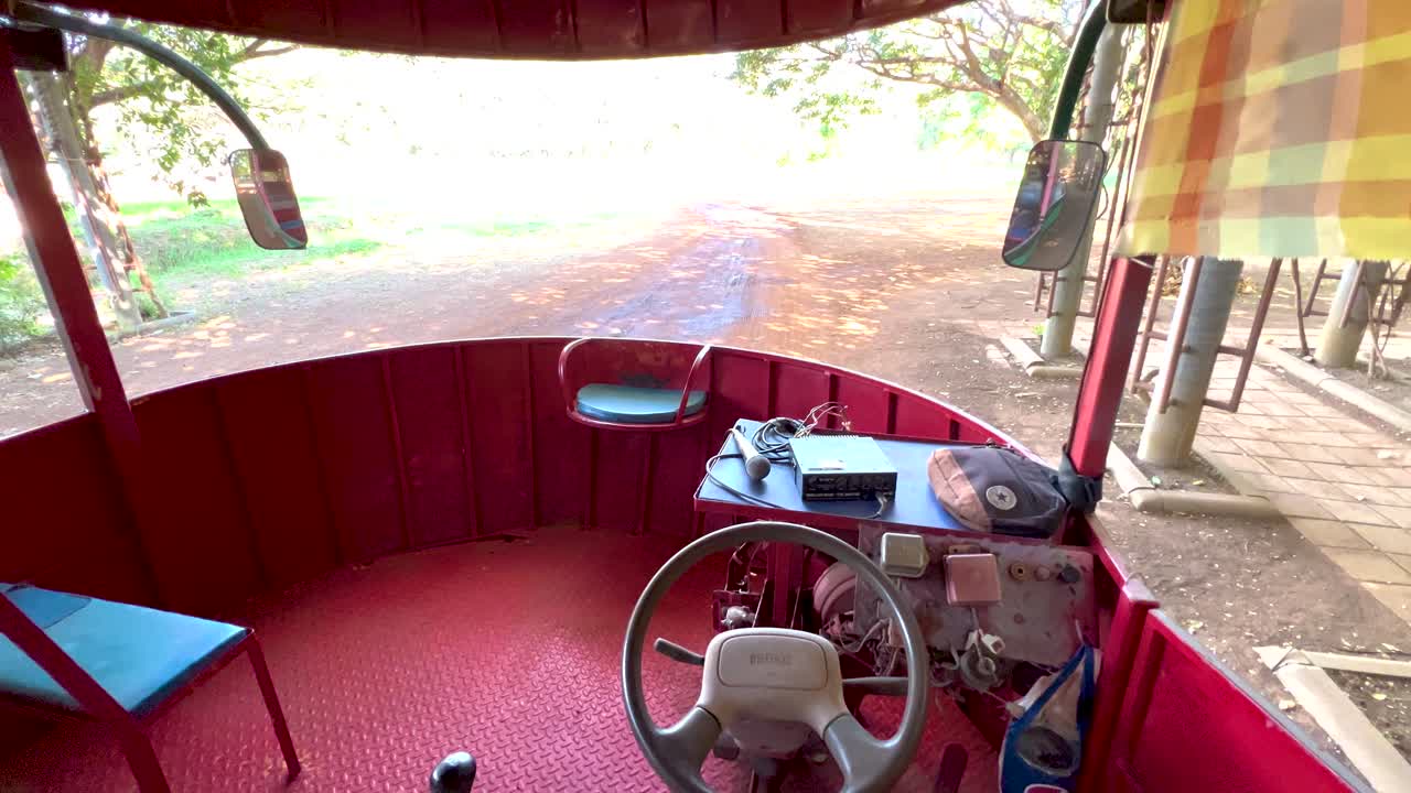 경치 와 자연 을 보여 주는 트램 여행