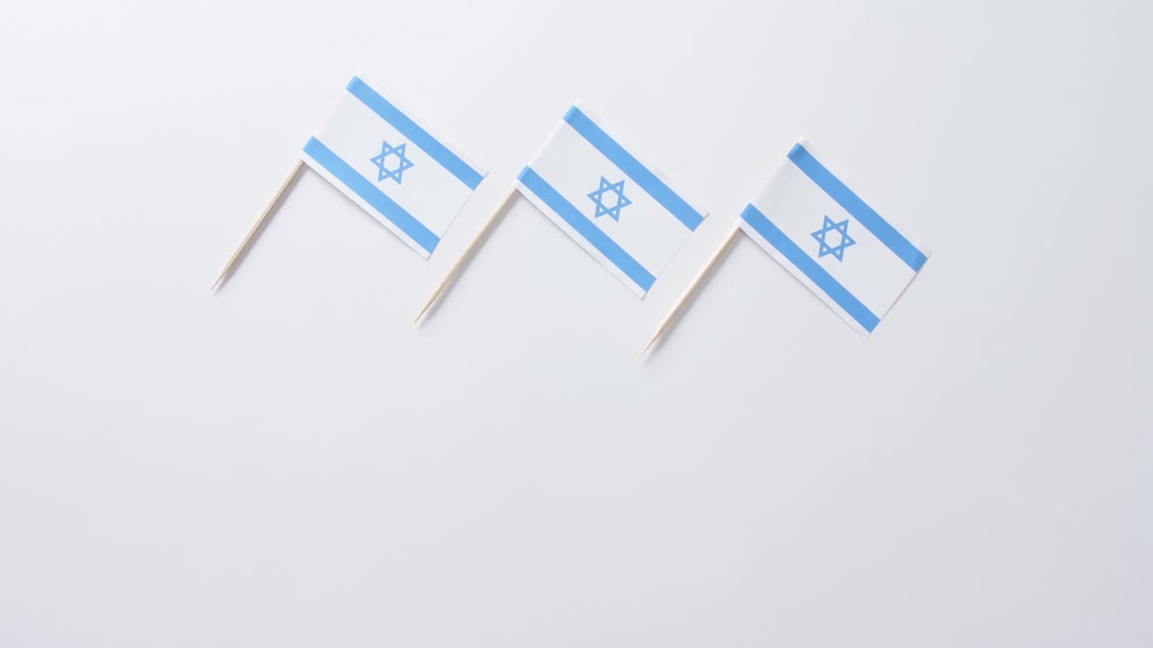 이스라엘 의 세 개의  ⁇ 발 이  ⁇  배경 에 누워 있고 복사 공간 이 있습니다.