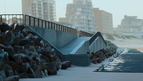 parking near the sand beach