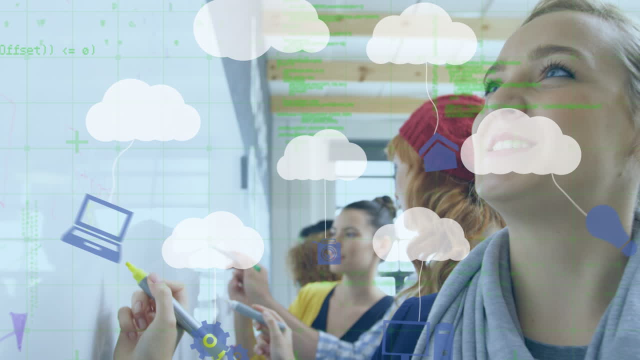 animación de nubes digitales con dispositivos tecnológicos y datos sobre mujeres caucásicas felices en la oficina