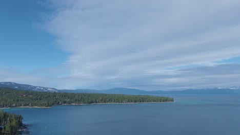 Lake-Tahoe-Mountains-Und-Hüttenflug