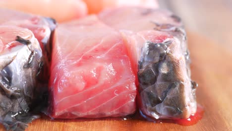 Fresh-boneless-skinless-cod-filet