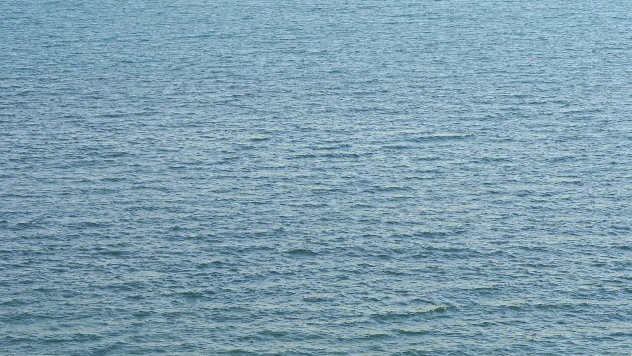 파도로 뒤덮인 바다 표면의 시간 경과, 태국