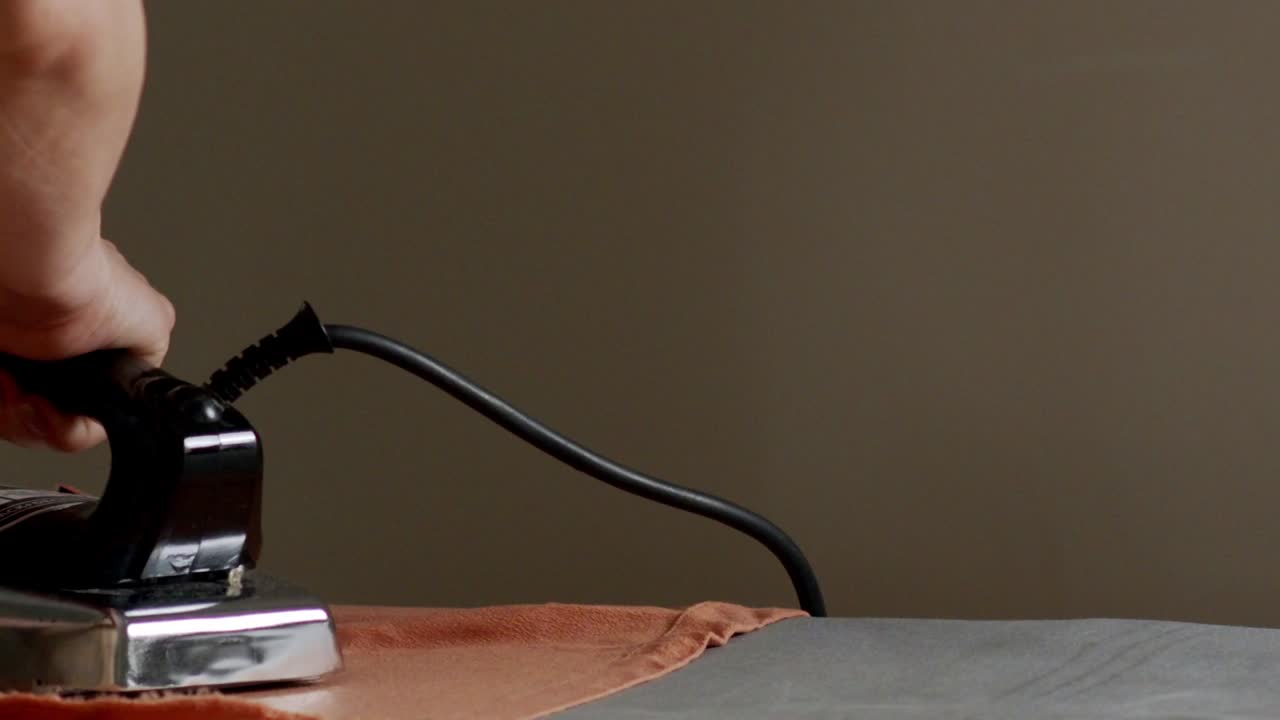 디자이너와 기업가들을 위한 섬유 산업 직업 - 여성 아이러닝