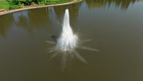 murray hill lake with fountains is located in south beaverton oregon next to murray scholls shopping center and features fountains and wildlife